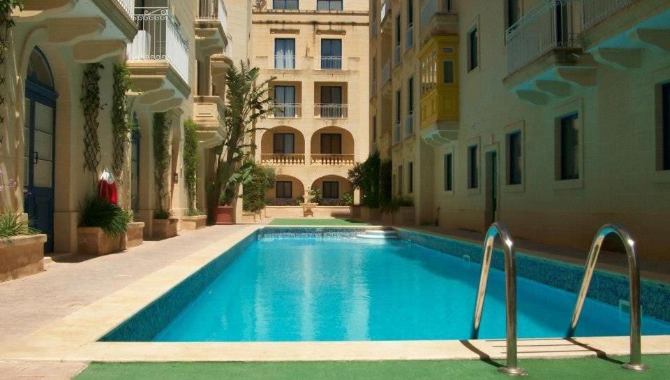 Ir-Rixa Holiday Penthouse Għajnsielem Kültér fotó