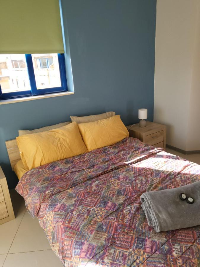 Ir-Rixa Holiday Penthouse Għajnsielem Kültér fotó